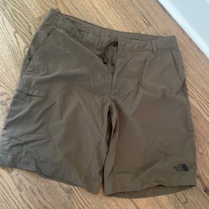 Men’s North Face shorts